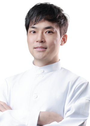 何冰浩（副主任）